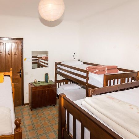 Albergue Casa De L'Aigua เบเซย์เต ภายนอก รูปภาพ