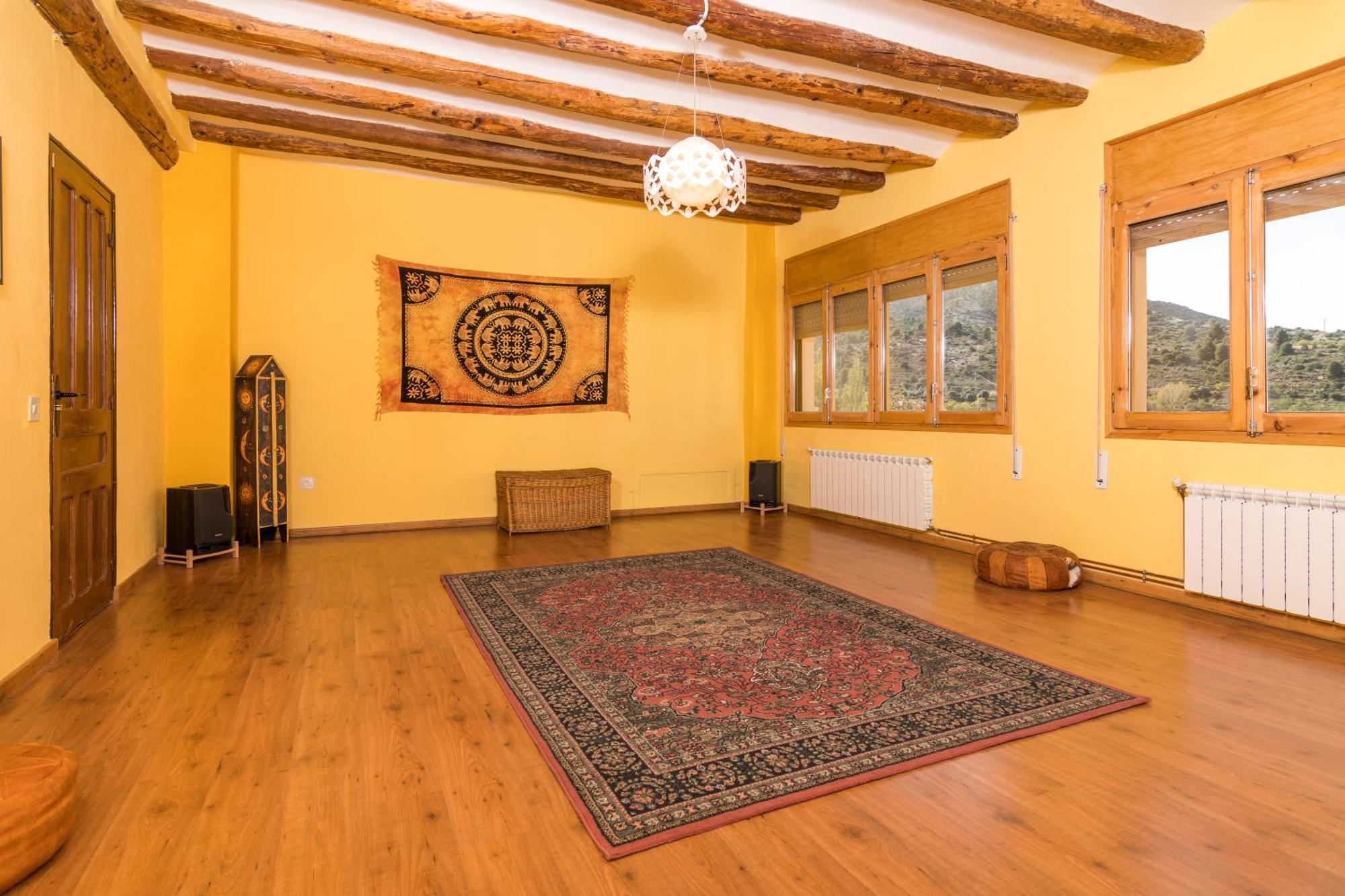 Albergue Casa De L'Aigua เบเซย์เต ภายนอก รูปภาพ