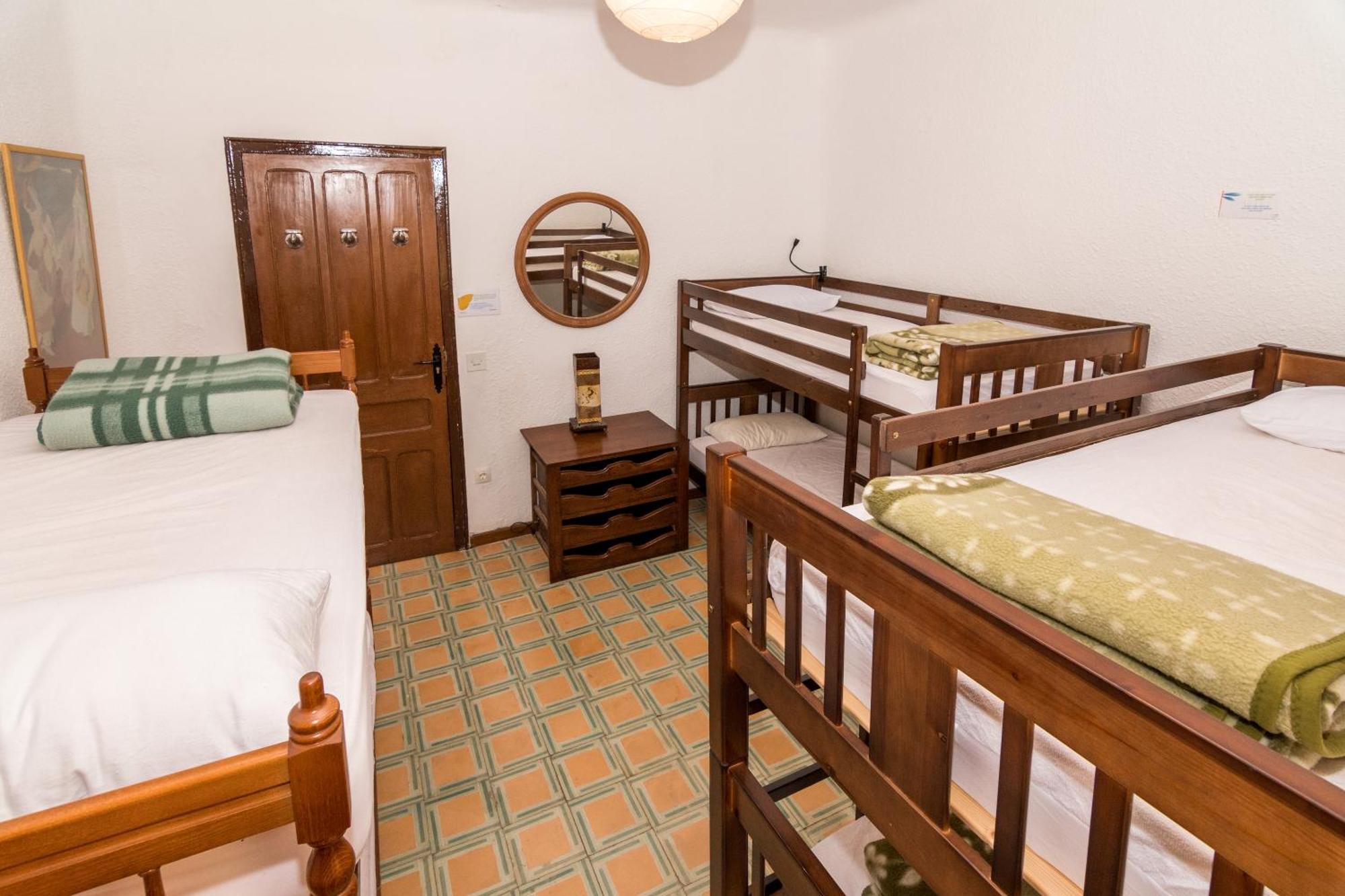 Albergue Casa De L'Aigua เบเซย์เต ภายนอก รูปภาพ