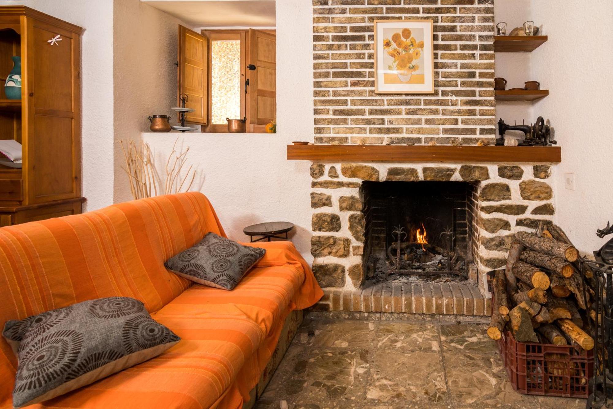 Albergue Casa De L'Aigua เบเซย์เต ภายนอก รูปภาพ